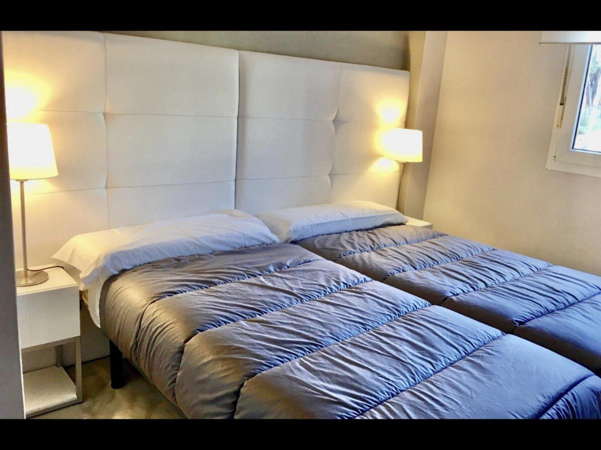 Mi Capricho B16 Beachfront Apartment La Cala De Mijas Exteriör bild
