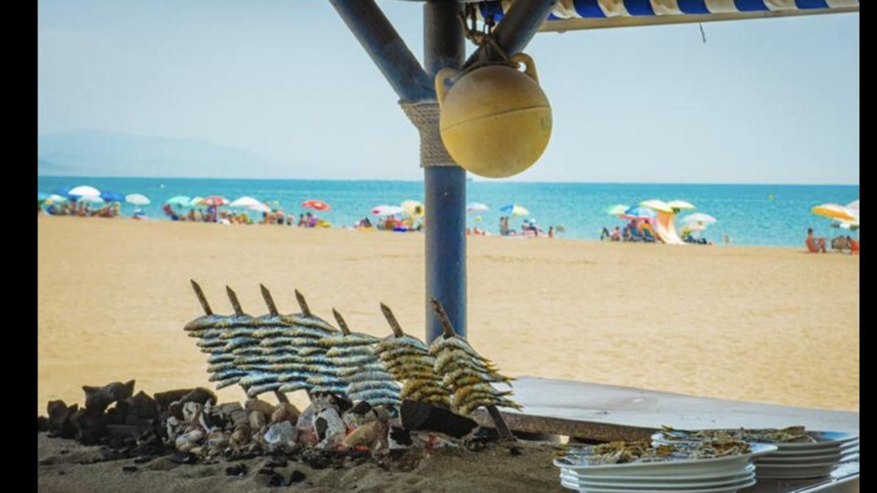 Mi Capricho B16 Beachfront Apartment La Cala De Mijas Exteriör bild